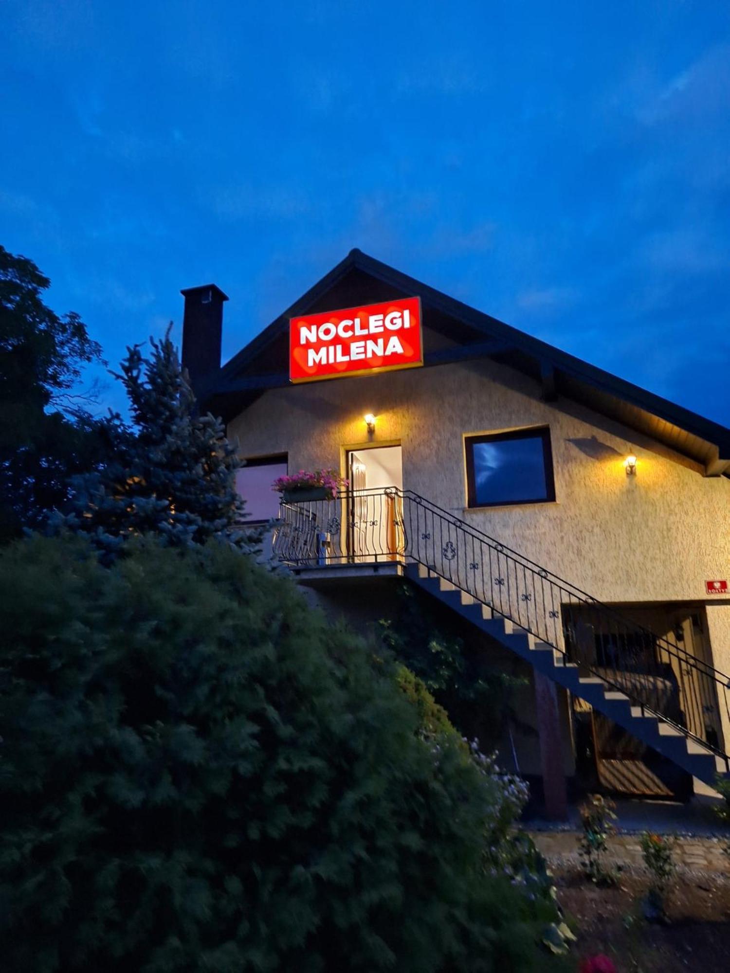 Milena -Noclegi Pozrzadlo Exterior photo